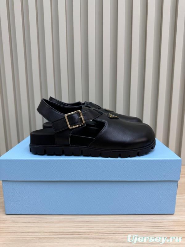 2025 Women Prada Black Leather Clog LY00280