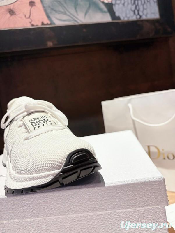 2025 Women Dior White Flyknit Sneakers LY00260