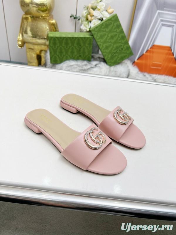 2025 Women Gucci Pink Leather Slippers GG Buckle MJ00190