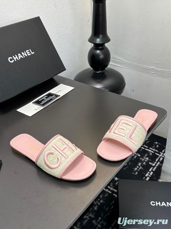 2025 Slippers CHANEL Pink Tweed Slippers