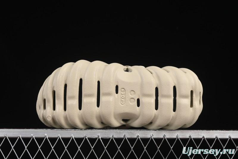 Crocs Bobs Flat Heel Closed Toe Slip-On Beach Clog Sandals