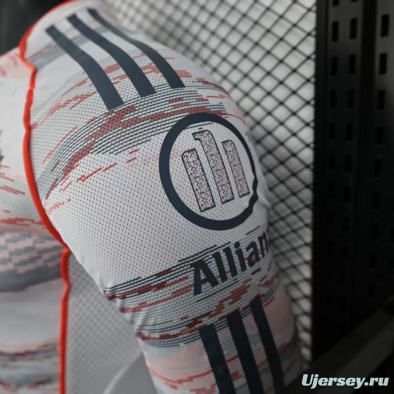 Player Version 25/26 Bayern Munich Away Long Sleeve Jersey