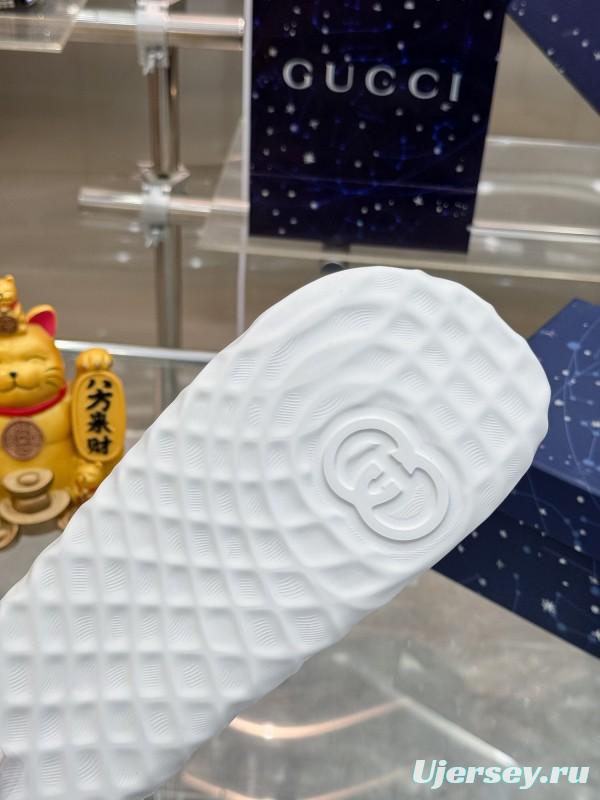 2025 Men Gucci White Rubber Slippers Interlocking G KFY00170
