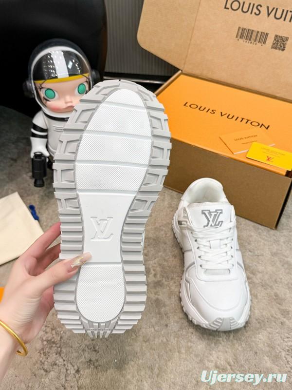 2025 Unisex Louis Vuitton White Leather Sneakers Run Away Maxi AS00390