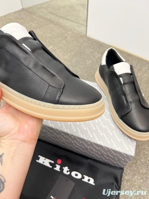 Kiton Men's Four Seasons Classic Casual Slip-On Loafer - AS00320