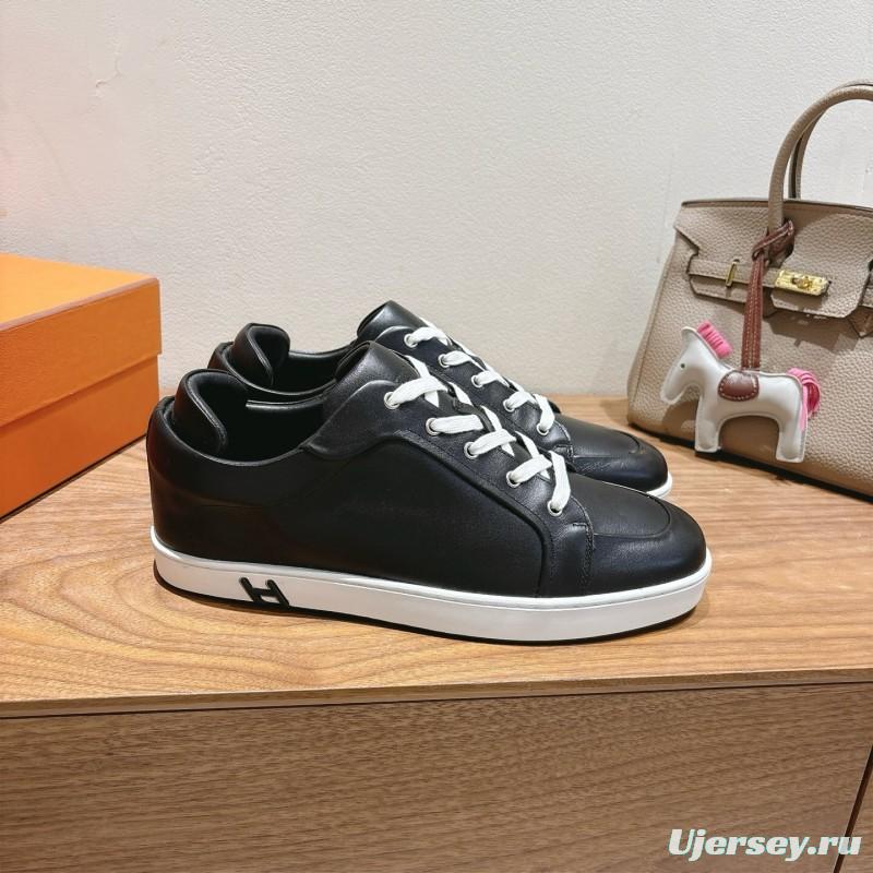 2025 Unisex Hermès Black Leather Sneakers AS00380