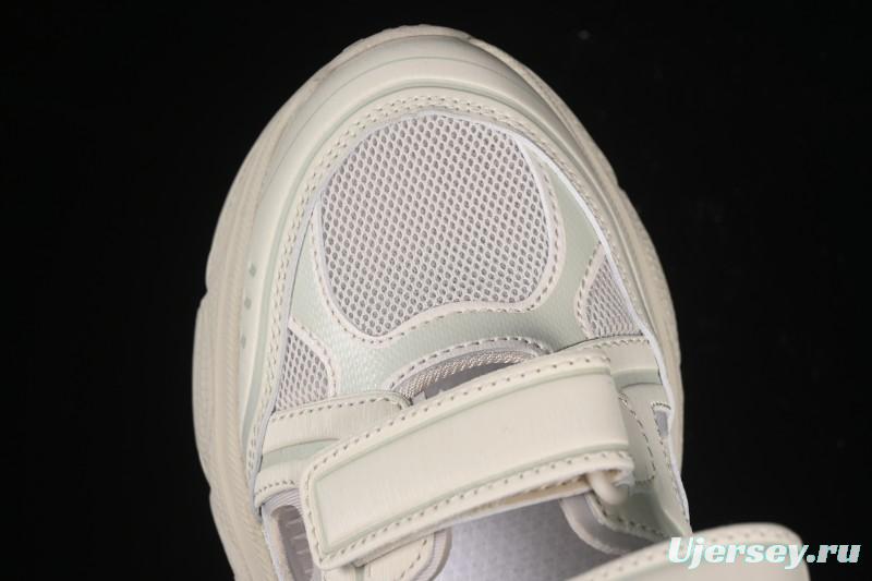 New York Yankees MLB Ace Runner Mask Jane Summer Casual Sandals - 3ASDACE5350CRS