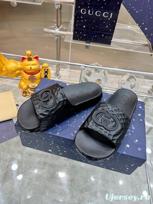 2025 Men Gucci Black Rubber Slippers Interlocking G KFY00170