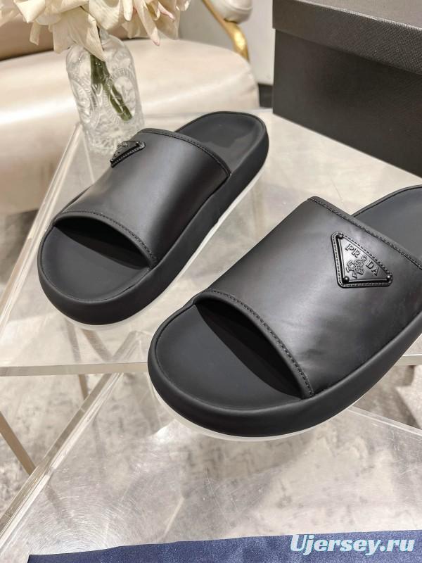 2025 Men Prada Black Leather Slippers KFY00220