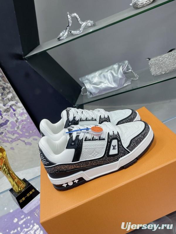 2025 Unisex Louis Vuitton White Black Leather Fabric Plimsolls Handcrafted Rhinestones AS00400