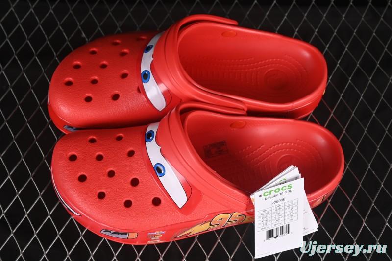 Crocs Classic Two-Way Beach Clog Sandals - B.D4