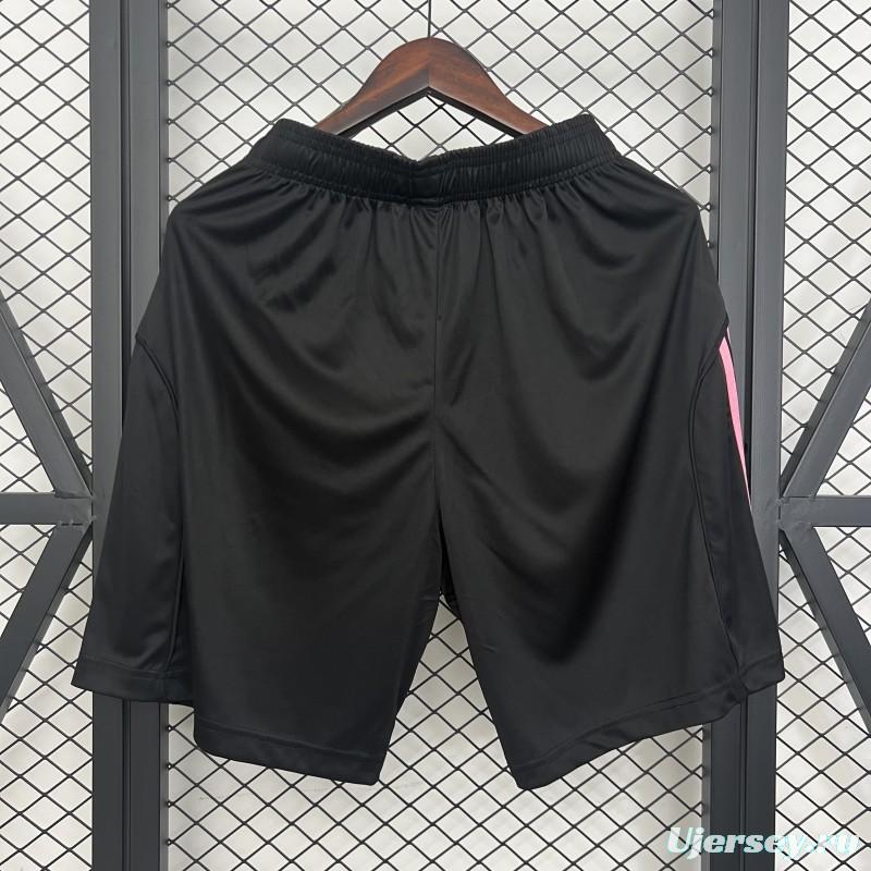 25/26 Juventus Home Shorts