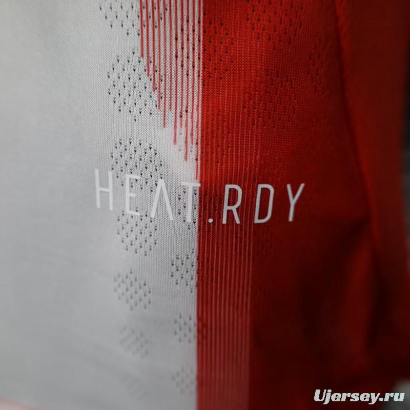 Player Version 25/26 Bayern Munich Home Jersey