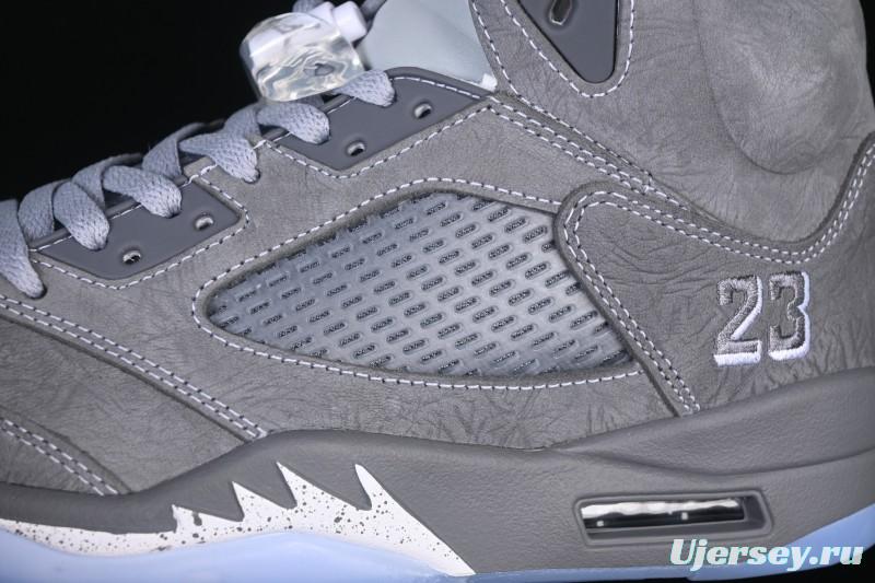 Nike Air Jordan 5 Retro Basketball Shoes with Wolf Grey Design - DD0587-002