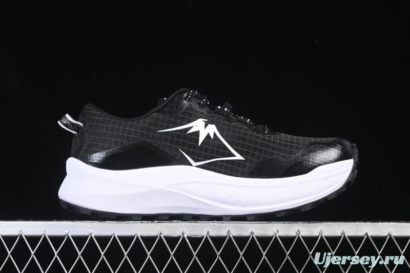 Asics Trabuco Max 3 Sports Casual Breathable Professional Running Shoes - 1011B800-021