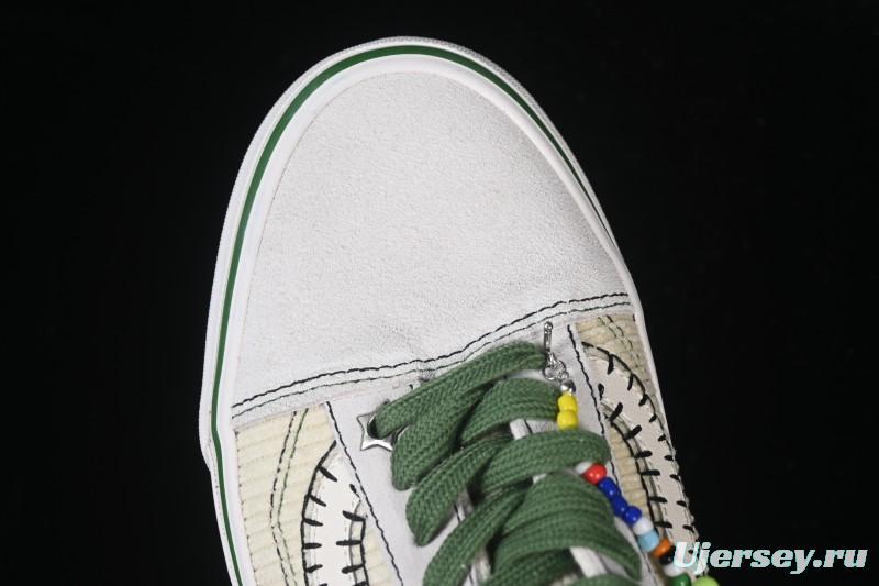 Vans Old Skool Low Top Casual Skate Shoes - VN000EGYCRM