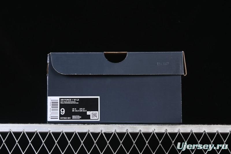 Nike Air Force 1'07 Low Casual Sneakers with Full-Length Air Cushion - IH7352-001