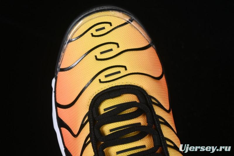 Nike Air Max Plus Retro Running Shoes with Air Cushion Technology - HF0552-001