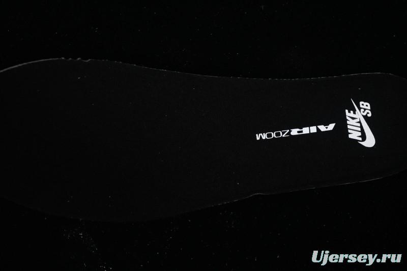 Nike SB Dunk Low Pro Skateboarding Shoes with Parachute Beige Design - HJ0367-200