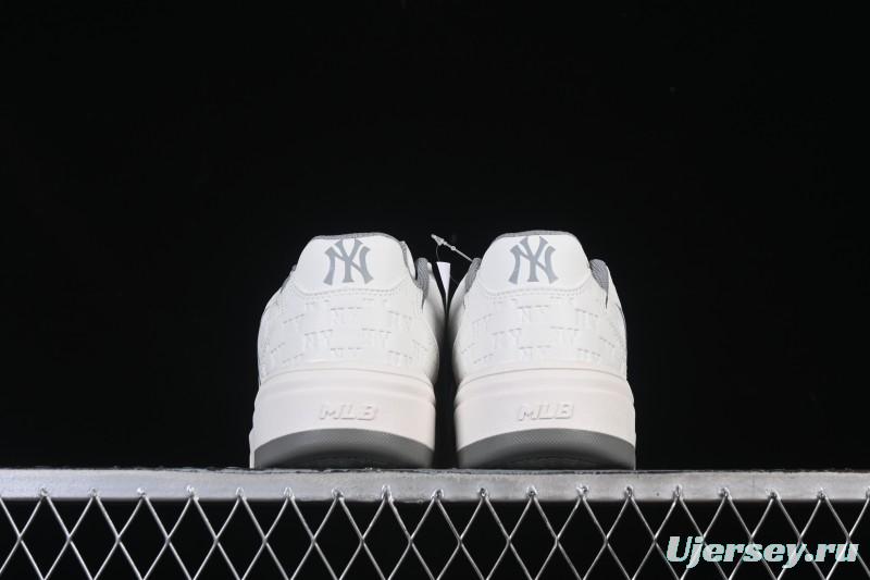 New York Yankees Bigball Chunky Embo Monogram Platform Sneakers - 3ASXE035N50GRS