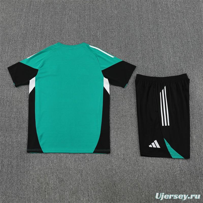 25/26 Liverpool Green Short Sleeve with XS Short Sleeve Jersey+Shorts