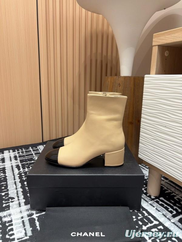 Chanel 2025/SS Quilted Patent Leather Block Heel Elastic Ankle Boots - LY00350