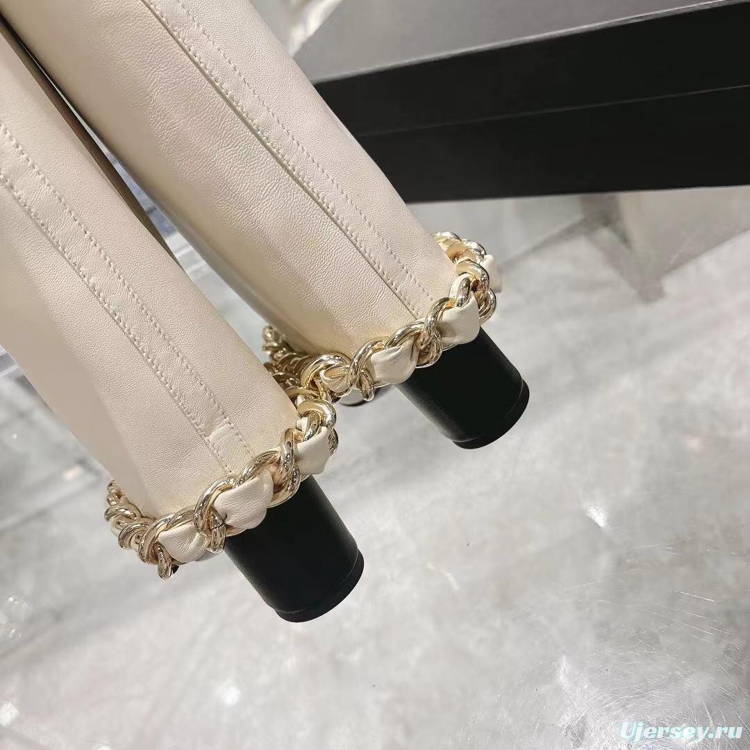 Chanel 2025/SS Runway Turn-Cuff Large Chain Chunky Heel Boots - LY00510