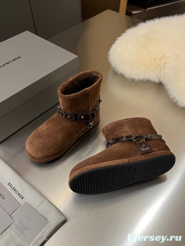 Balenciaga Fall Winter 2025 Buckle Studded Snow Boots - LY00300