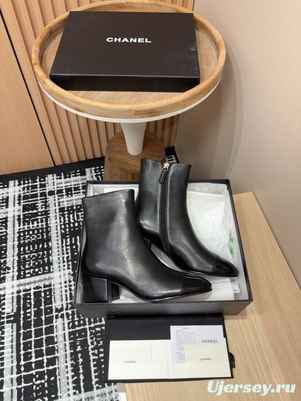 Chanel 2025/SS Patent Leather Block Heel Elastic Ankle Boots - LY00350