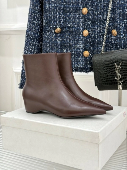 Khaite Retro Pointed Toe Ankle Boots with Height Increase - KFY00390