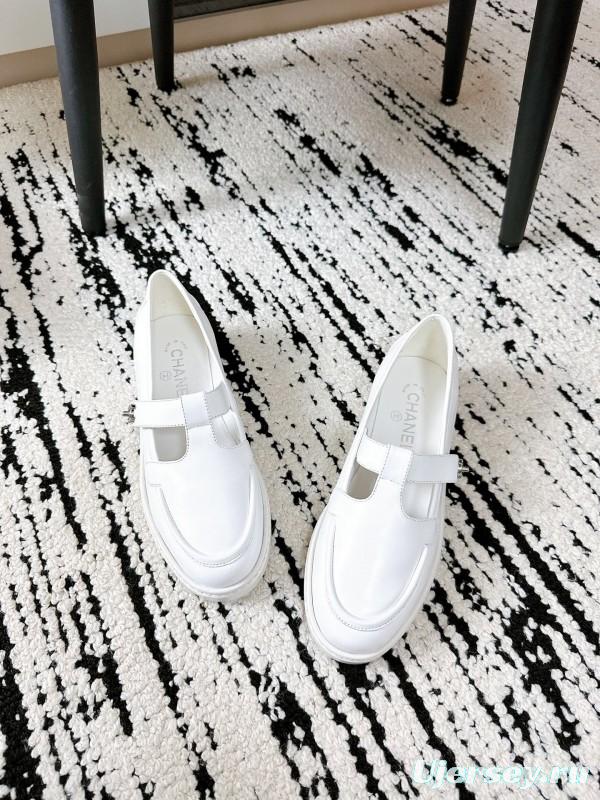 Chanel 2025 SS Loafers Classic Elegant Design - KFY00320