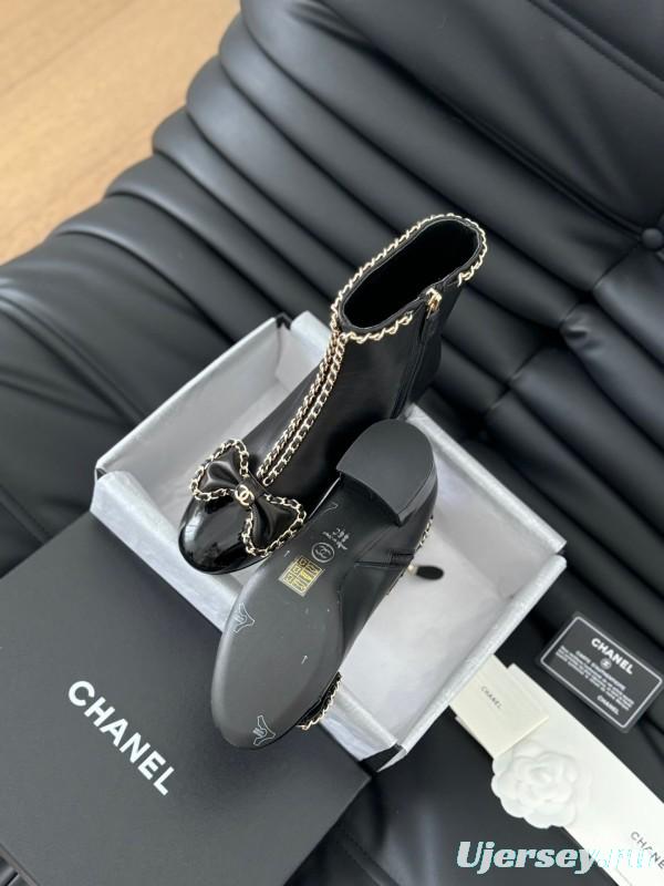 Chanel Classic Chain Boots for Women - LY00380