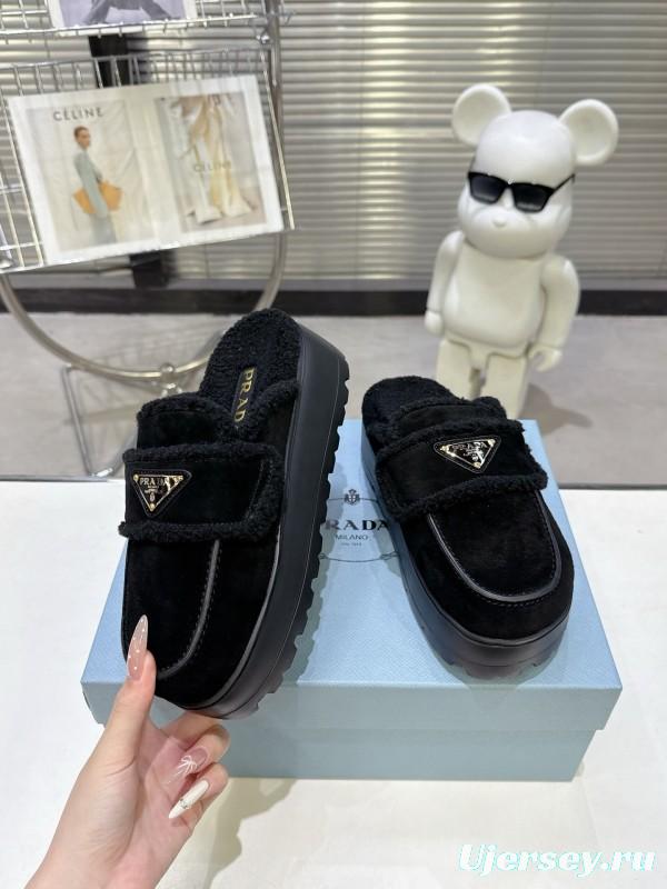 Prada Spring/Summer 2025 Runway Shearling Slippers - KFY00280