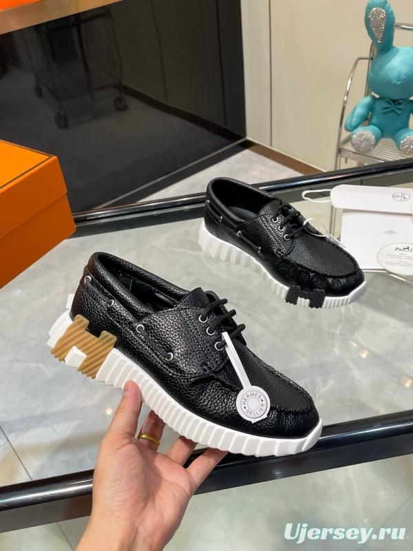 Hermès Classic Casual Sports Shoes with Exaggerated H Logo and Height Increase - LY00300