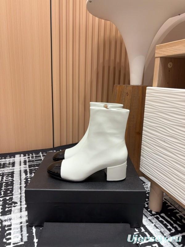 Chanel 2025/SS Quilted Patent Leather Block Heel Elastic Ankle Boots - LY00350