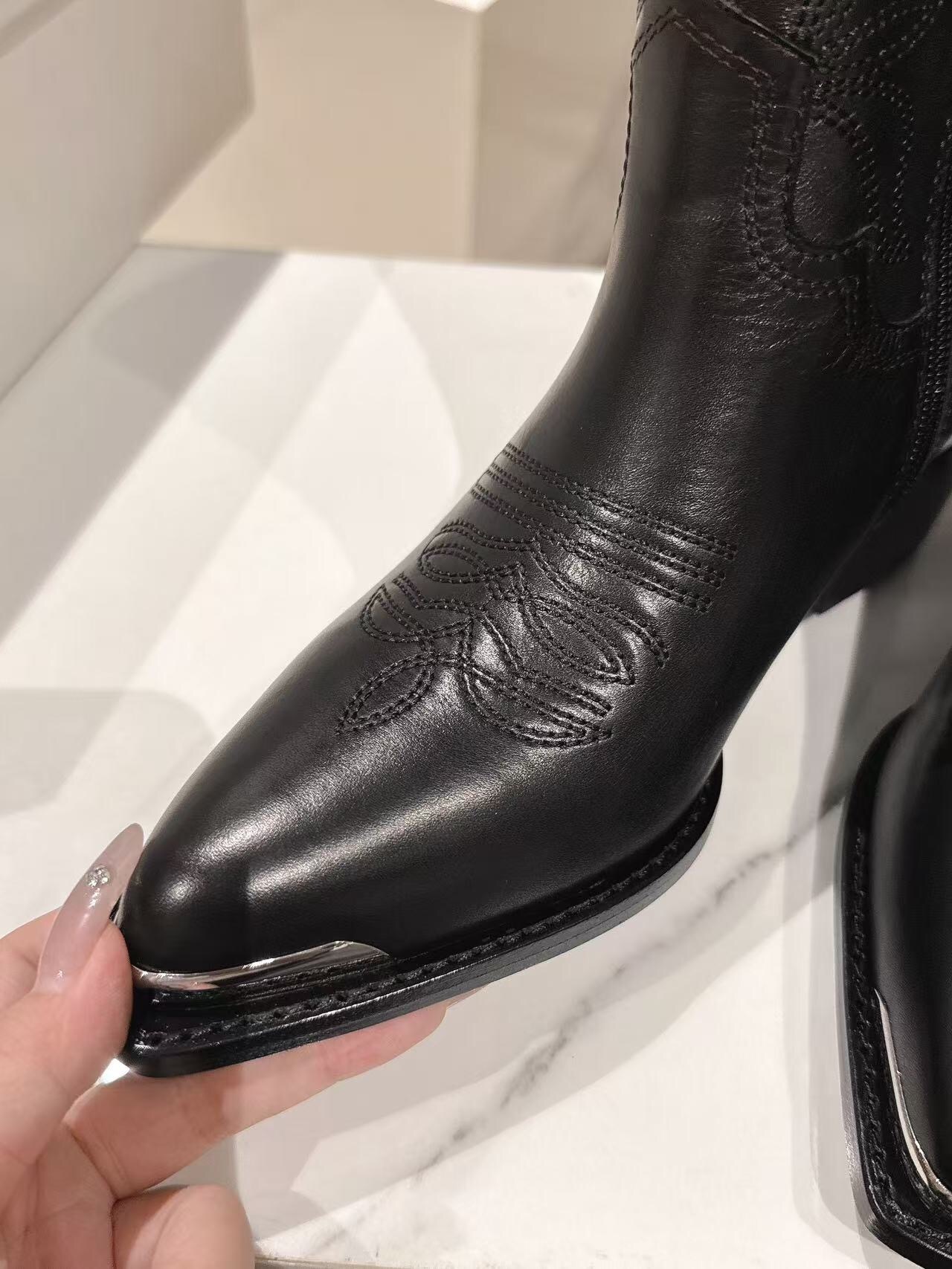 CELINE 2025/SS Retro Fashion Ankle Boots - LY00440
