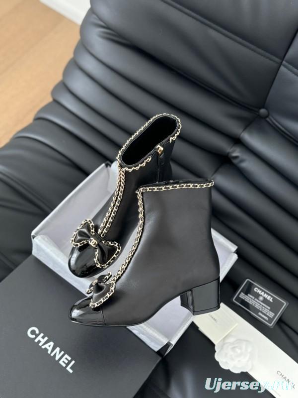Chanel Classic Chain Boots for Women - LY00380