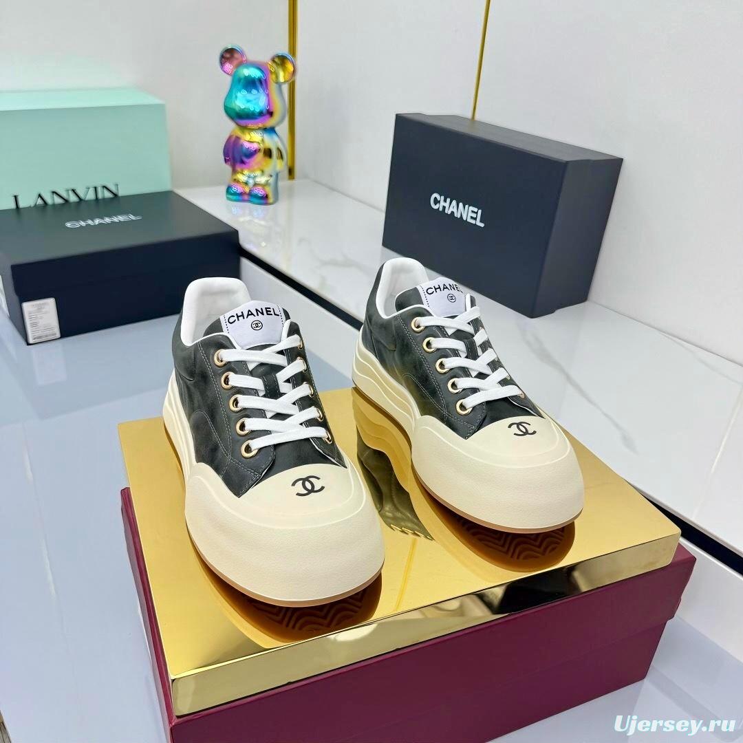 Chanel 2025/SS Small Fragrance Loafers Panda Shoes Original Calfskin - LY00310