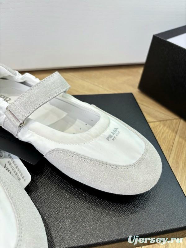 Prada Metal Toe Thin Sole Training Shoes Casual Sneakers - LY00260