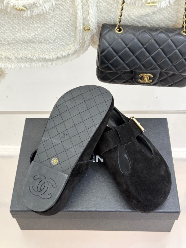 Chanel 2025 SS Minimalist Retro Birkenstock Sandals Half-Slip - KFY00280