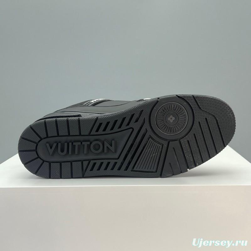 Louis Vuitton Trainer Retro Basketball-Inspired Sneakers - LY00430