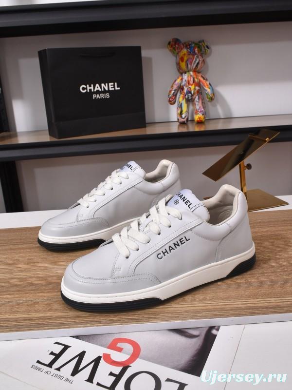 Chanel Classic Loafer with Gradient Logo and Platform Sole - KFY00350