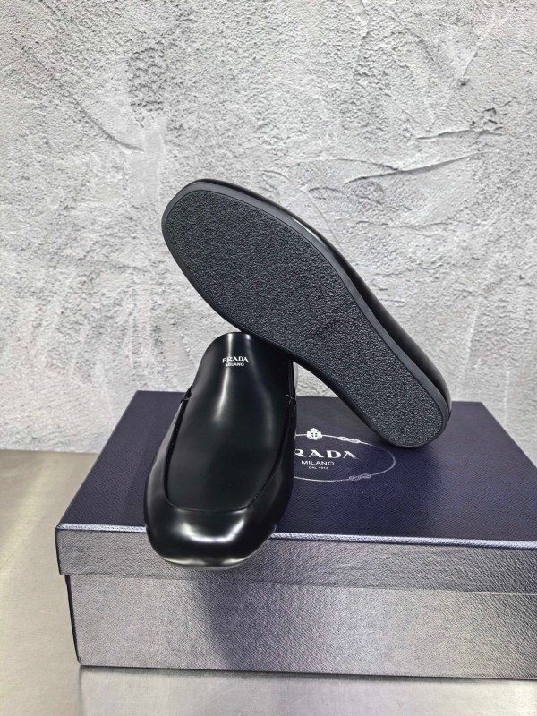 Prada Shuffle Monk Loafers Classic Retro Men's Leather Shoes - AS00380
