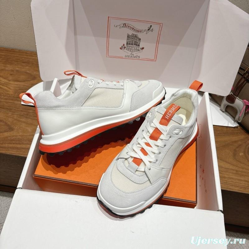 H Boots Classic Chelsea Boots with British Color Block Design - AS00410