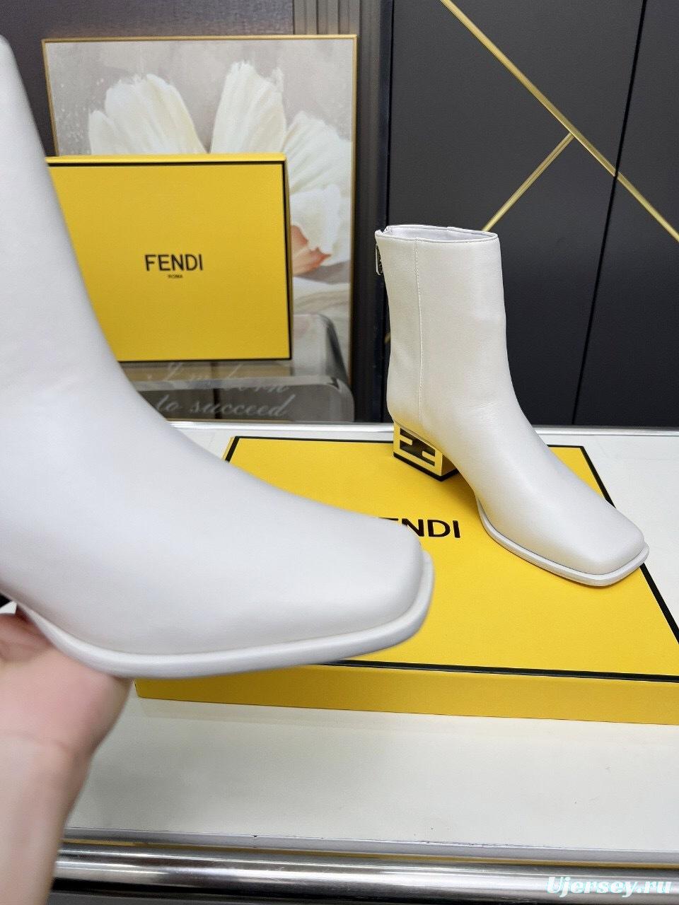 Fendi 2025 SS Ankle Boots - LY00370