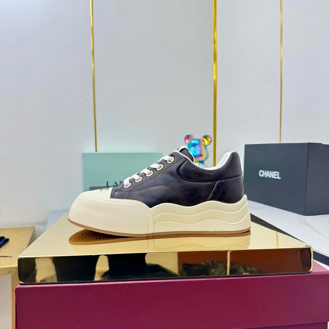 Chanel 2025 SS Panda Loafers Casual Sports Shoes - LY00310