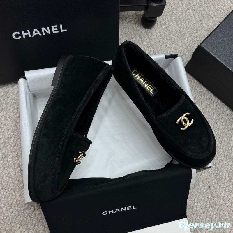 Chanel 2025/SS Teddy Fur Loafers with Double C Logo - KFY00300
