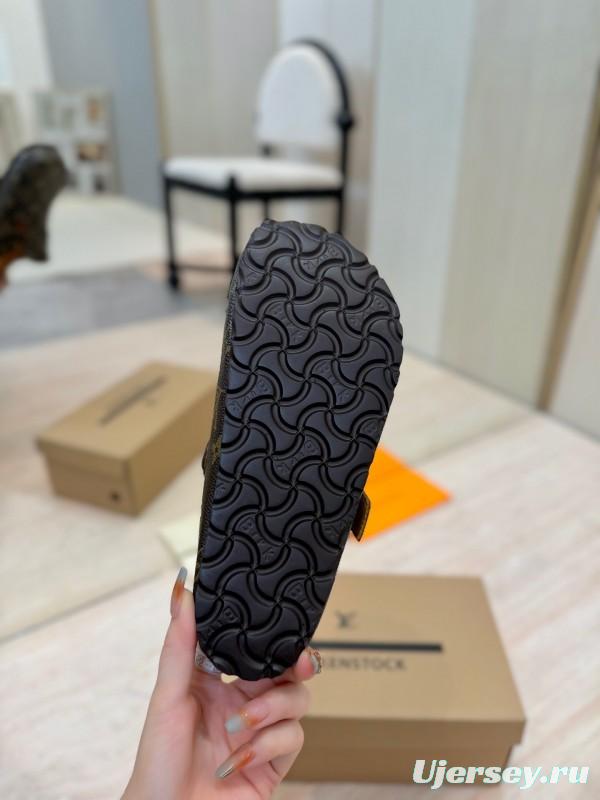 Louis Vuitton Boston Closed-Toe Soft Sole Mule Slippers - KFY00300