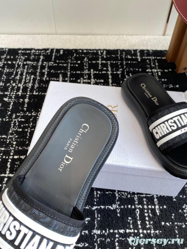 Dior Spring Summer 2025 Latest Lightweight Foam Sole Beach Sandals - KFY00260