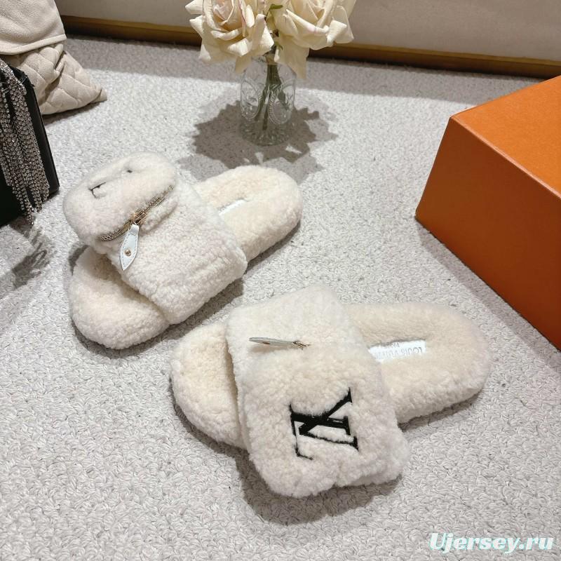 L牌 Wool Lazy Slippers - LY00260